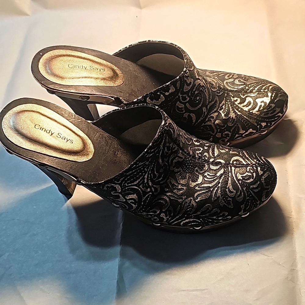 Cindy says, Black Heeled Clogs